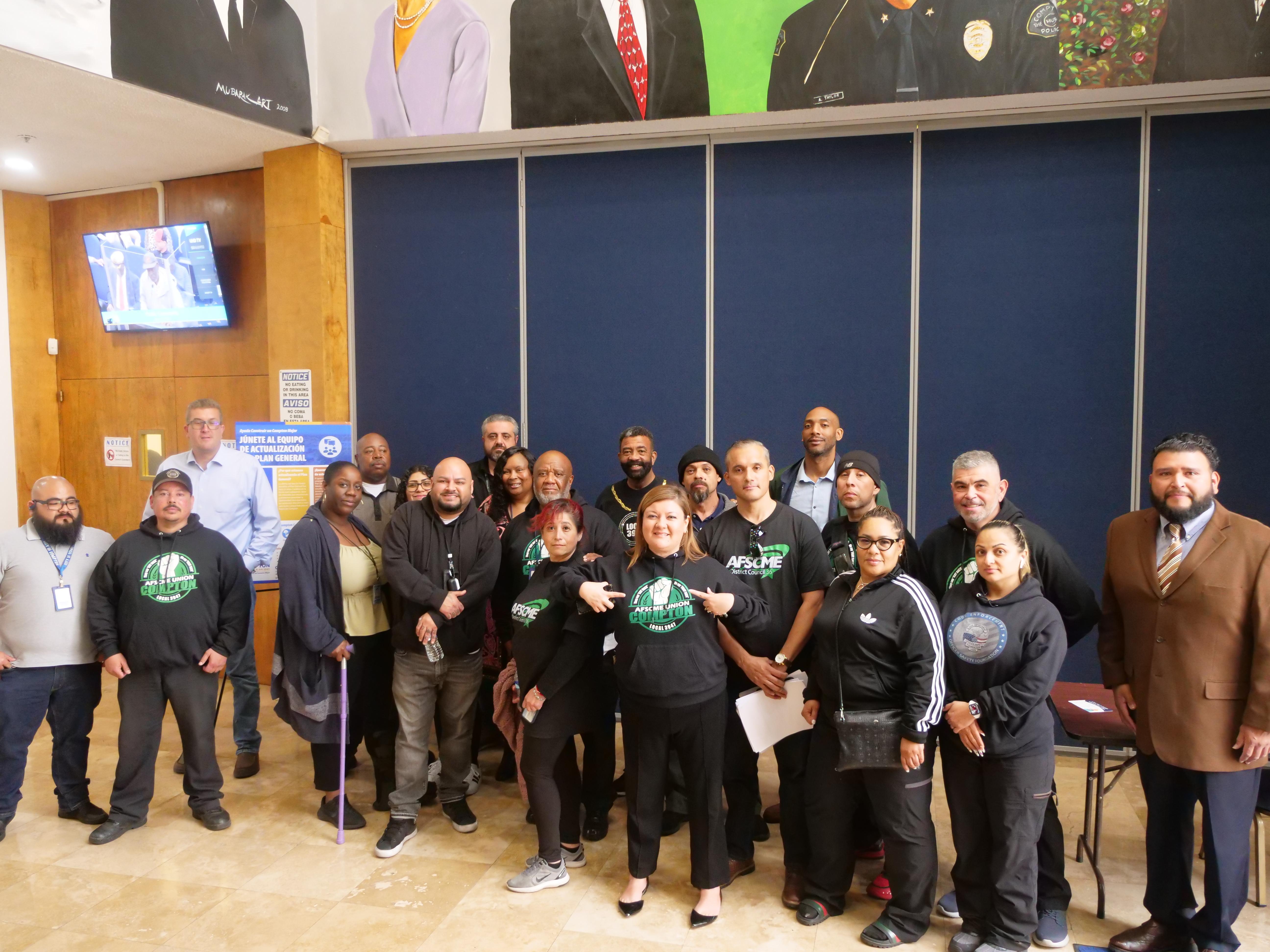 AFSCME Local 3947 members at Compton City Hall